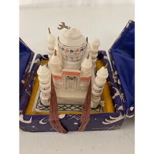 Vintage Hand Carved Alabaster Stone Miniature Taj Mahal with Box/Case